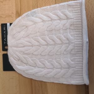 Cashmere Tahari hat pale pink